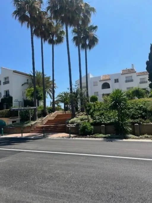 Rancho Miraflores Seaview Studio 라칼라데미야스 아파트